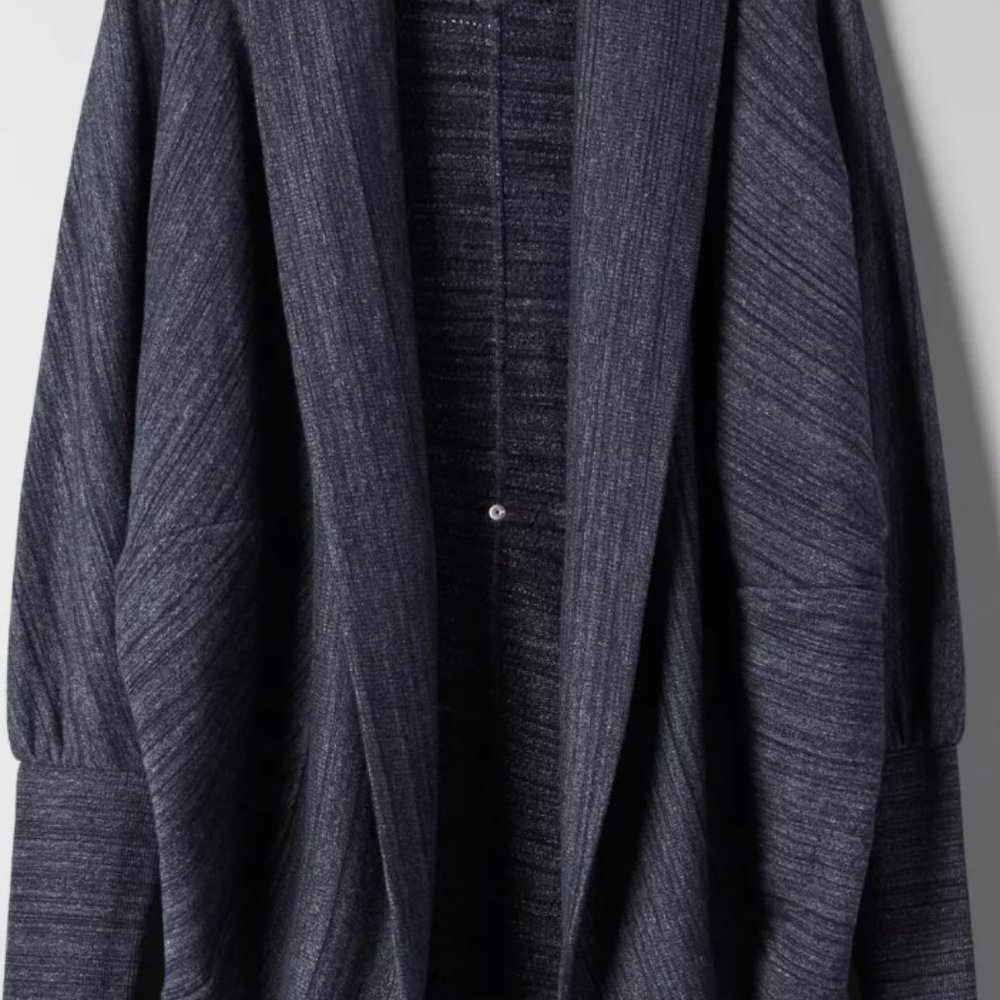 ARITZIA Wilfred Diderot Purple Cocoon  Cardigan Size Small